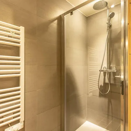 Duplex Confort Avec Piscine Et Spa, Pied Des Pistes - Fr-1-461a-5 Apartment *